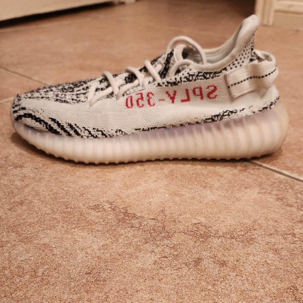 Adidas Yeezy Boost 350 Zebra